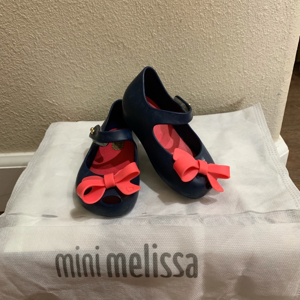 Navy blue mini Melissa, Size 6